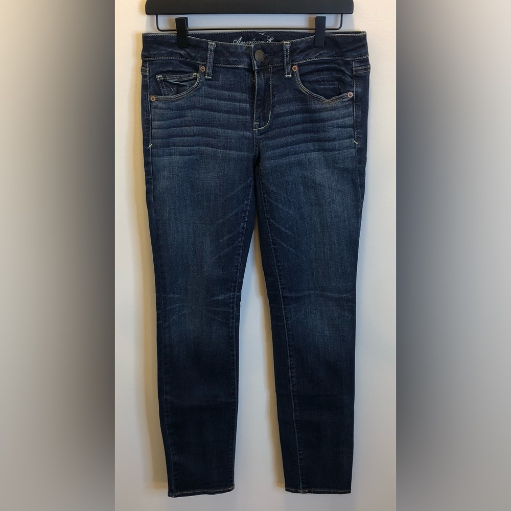 NWOT American Eagle Outfitters Skinny Super Stretch Jeans